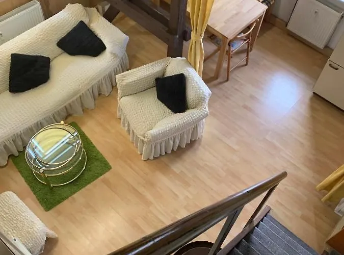 Gemuetliche 2 Et Inkl Parkplatz Nach Verfuegbarkeit *