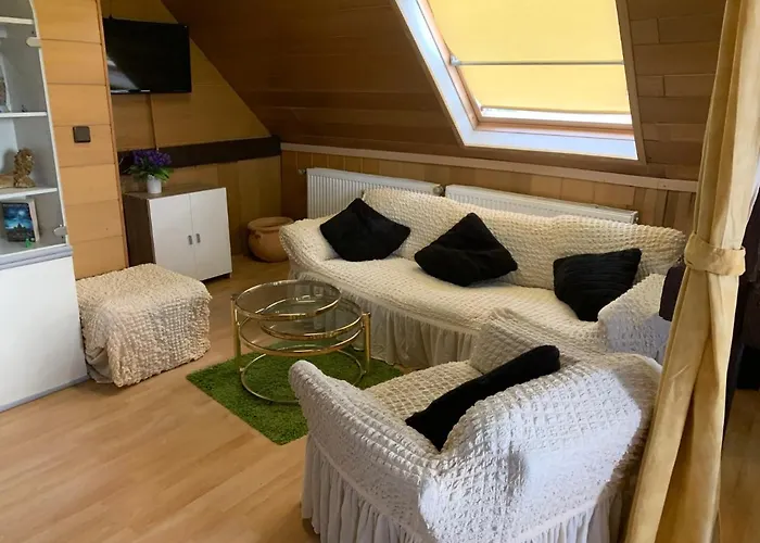 Gemuetliche 2 Et Inkl Parkplatz Nach Verfuegbarkeit Appartement